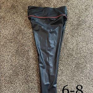 Metallic SweetHeart edition light n tights